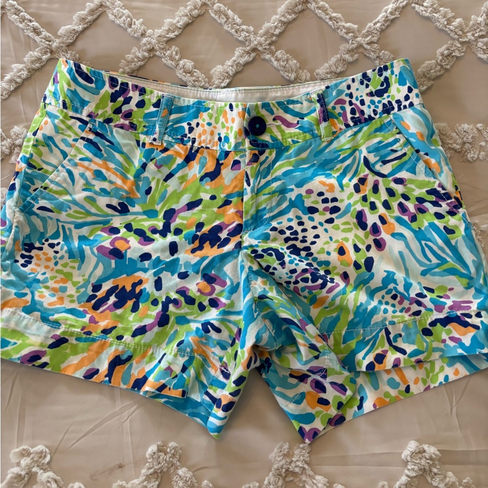 Lilly Pulitzer Callahan shorts in Sea Soirée print size 4 GUC